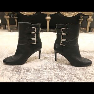 Nine West black leather ankle booties